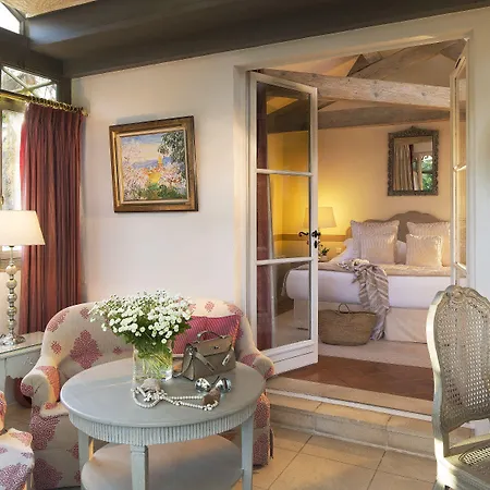 호텔 La Bastide De Tropez 쎙뜨호뻬