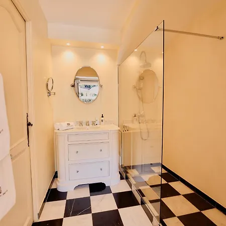 호텔 La Bastide De Tropez 5*