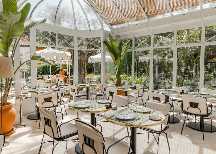 Отель La Bastide De Tropez 5*