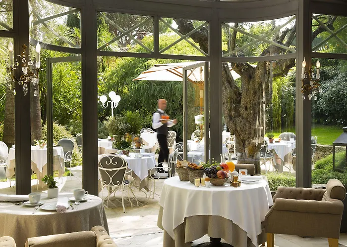 Отель La Bastide De Tropez 5*