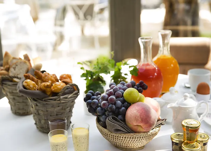 Отель La Bastide De Tropez 5*